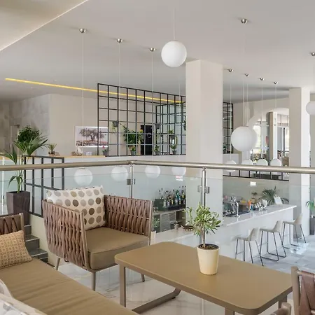 Hotell Golden Mare 4*