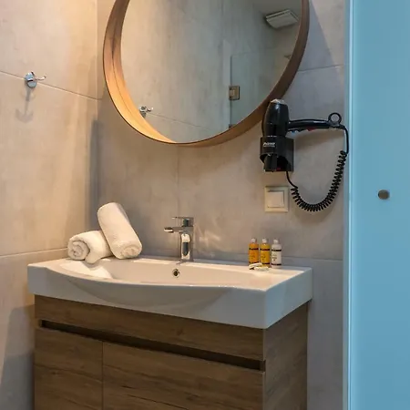 Hotell Golden Mare 4*